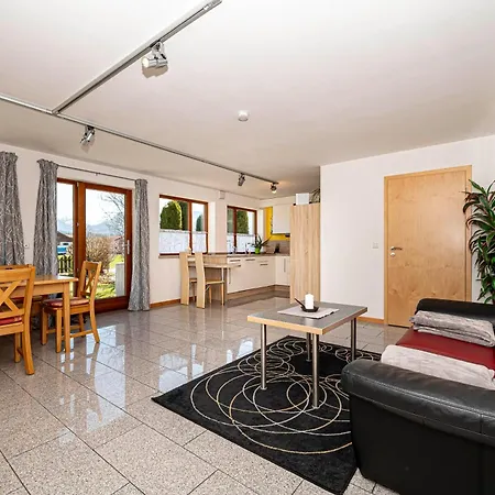 Apartment Socher 