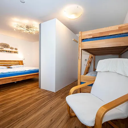 Apartment Socher 